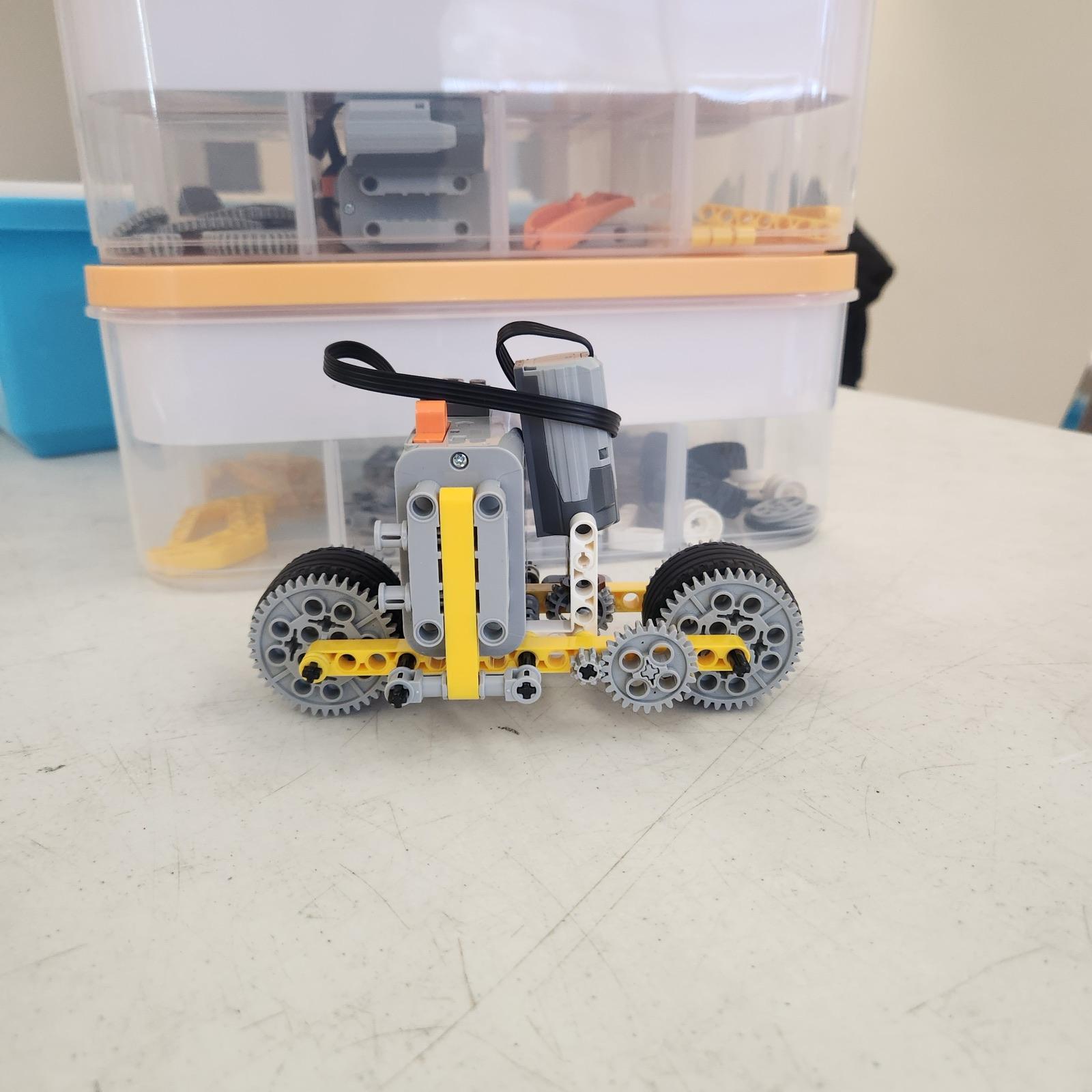 vehicule moteur central